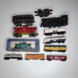 Random Vintage trains Lot of 11 Multi Gauge AC Gilbert, Durham, Life-Like, Matua